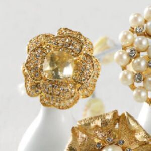 stella & dot ~ gold belle fleur cocktail ring
